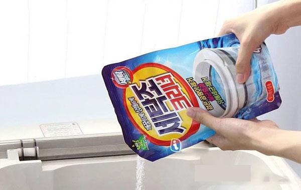 Hướng dẫn cách vệ sinh máy giặt Samsung cửa trên sạch như mới.
